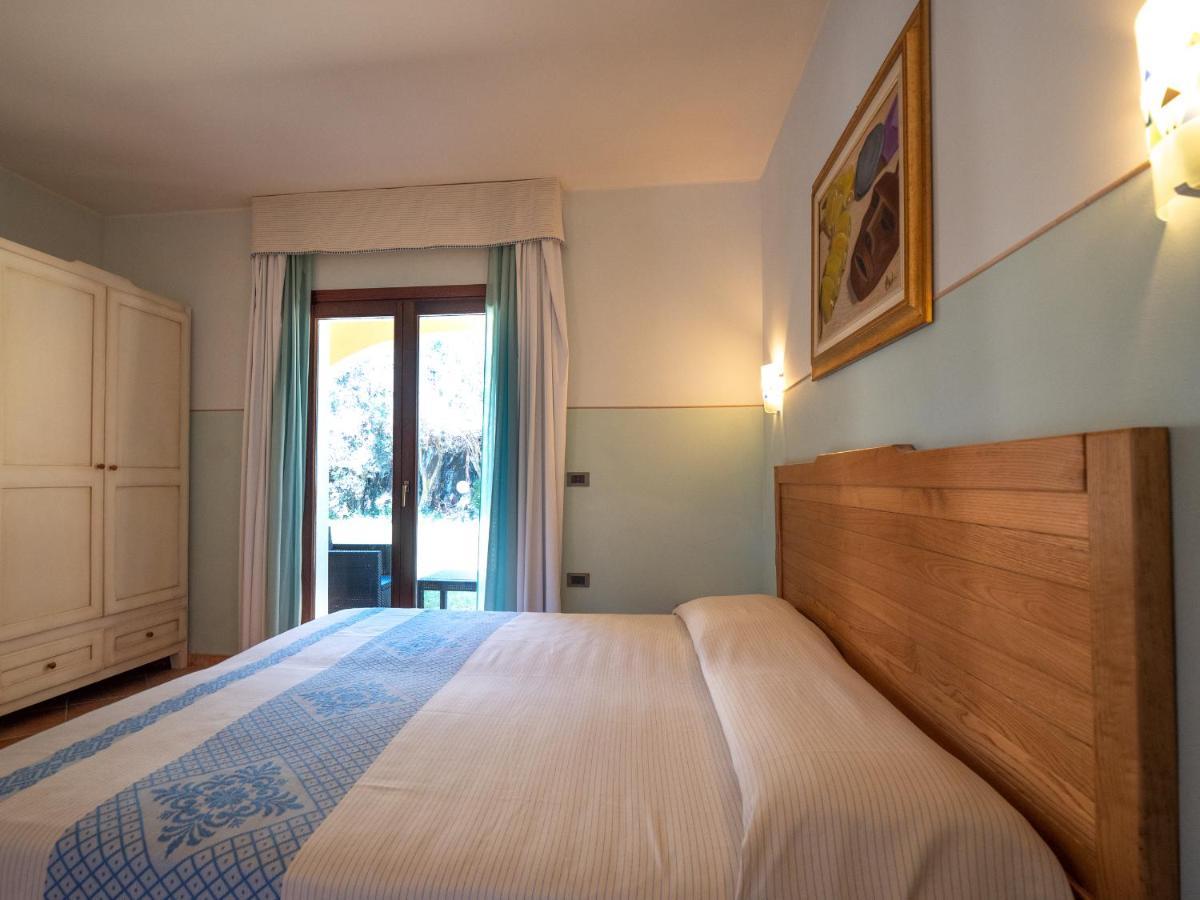 Hotel Luci Del Faro Calasetta Eksteriør bilde