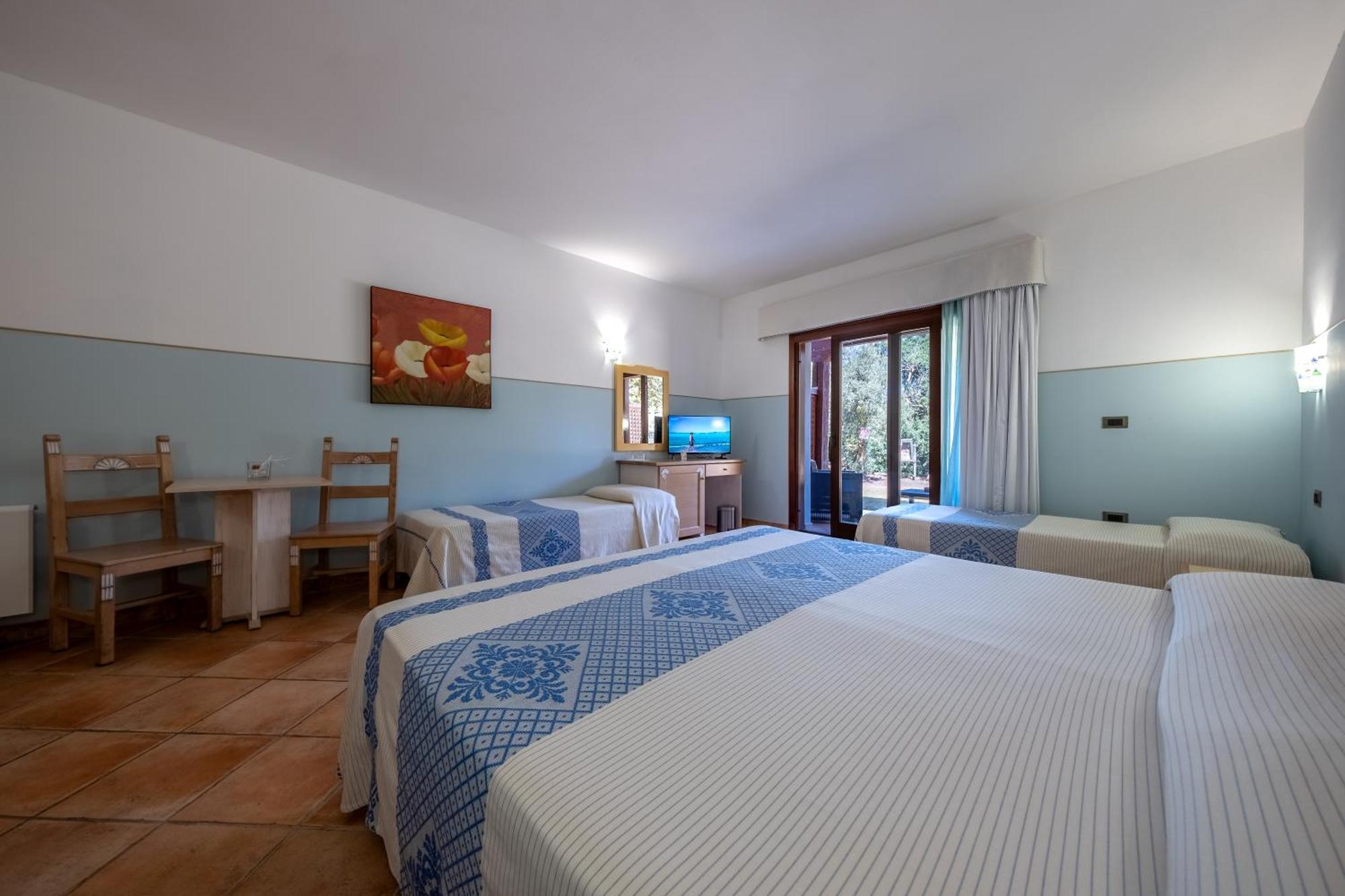 Hotel Luci Del Faro Calasetta Eksteriør bilde