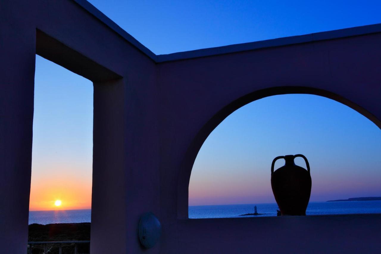 Hotel Luci Del Faro Calasetta Eksteriør bilde